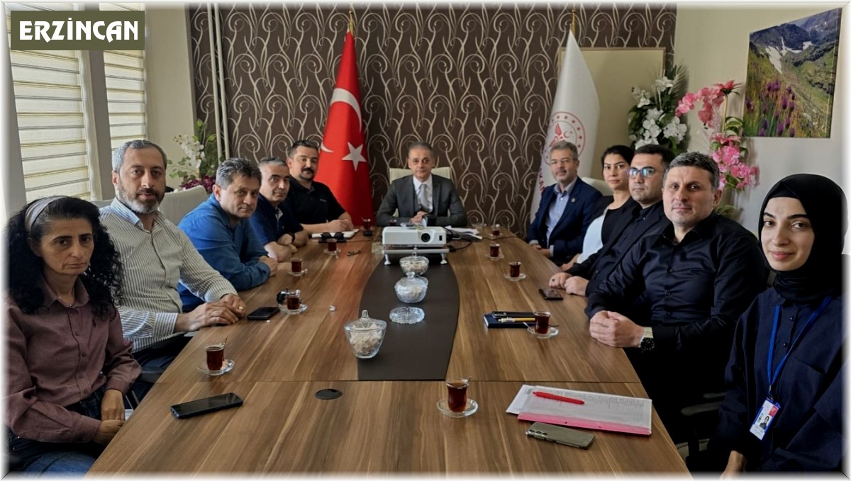 Erzincan'daki eczacılarla istişare toplantısı düzenlendi