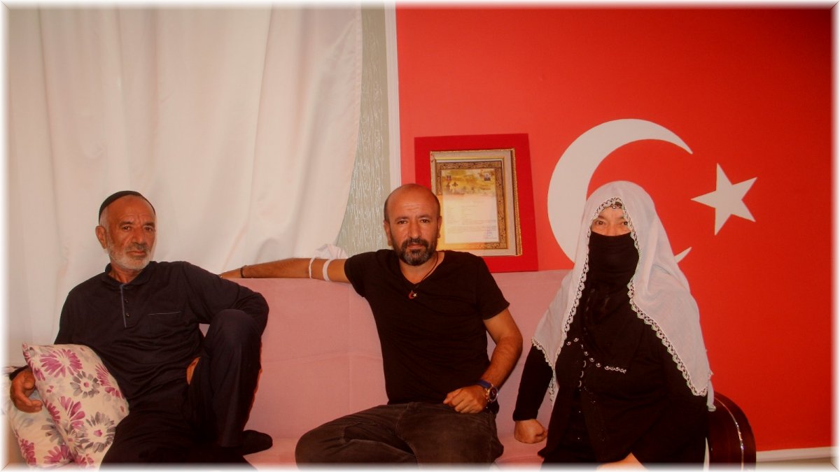 Meral Akşener’in kahvehane ziyaretinde tepki gösteren şehit ağabeyine ailesinden destek
