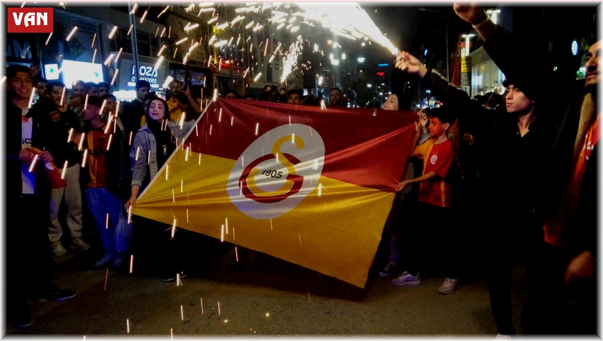 Van'da Galatasaray'ın şampiyonluk sevinci