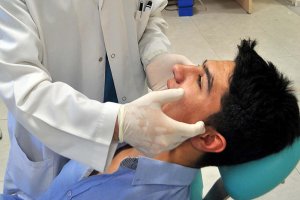 Diş sıkmanın zararları