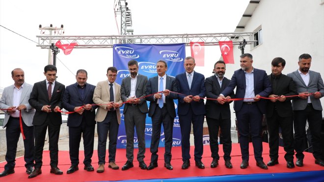 Bitlis'te tekstil fabrikası açılışı