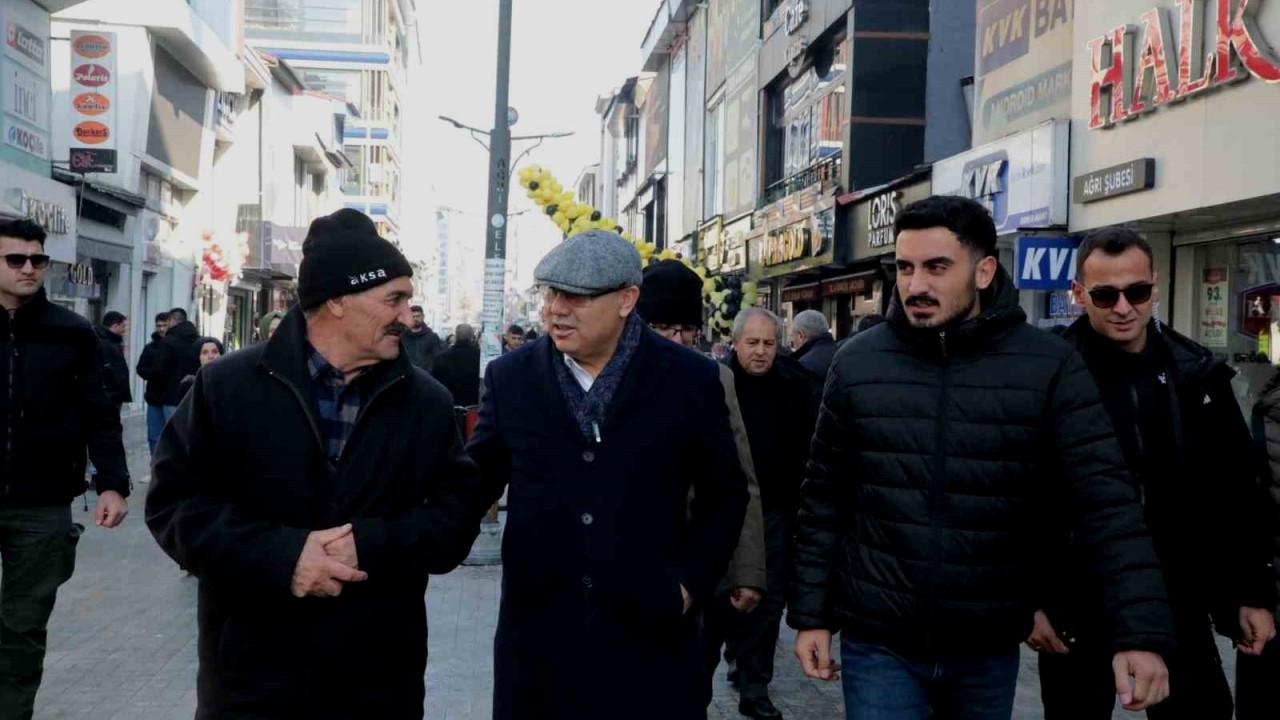 Ağrı Valisi Mustafa Koç, halkla iç içe yönetim anlayışını sürdürüyor