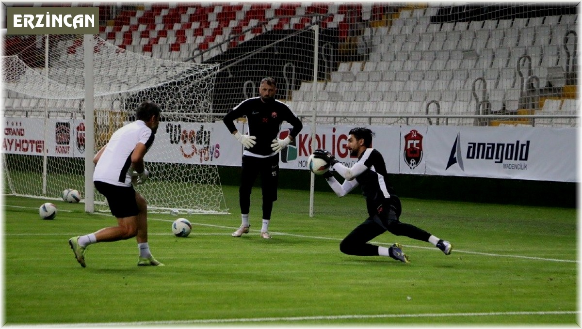 24Erzincanspor- Adana 01 maçı hazırlıklarını sürdürüyor