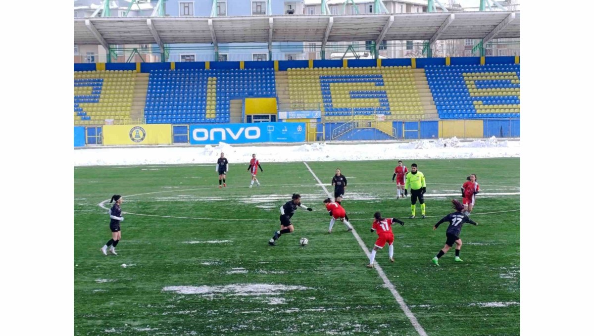 Ağrı Aile ve Sosyal Politikalar Gençlik ve Spor, Kayseri Kılıçaslan Yıldızspor'u 1-0 mağlup etti