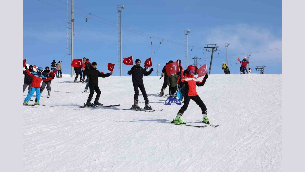 Ağrı'da Gençlik Spor Festivali coşkuyla kutlandı