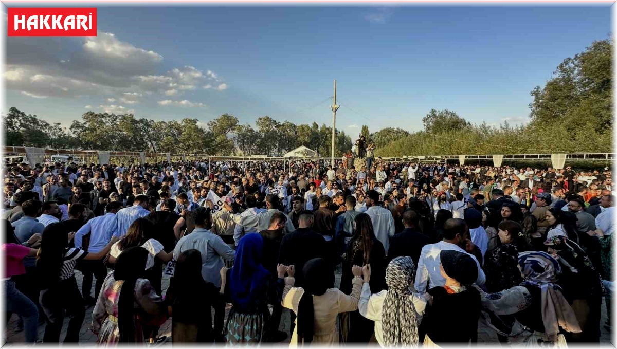 Aşiret festivaline 20 bin kişi katıldı, 300 koyun kesildi