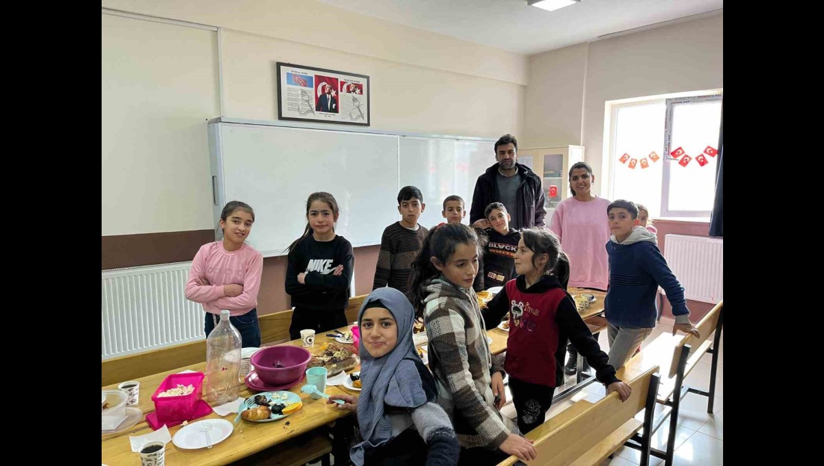 Aydınlar beldesinin 3 okulunda yerli malı haftası etkinlikleri yapıldı