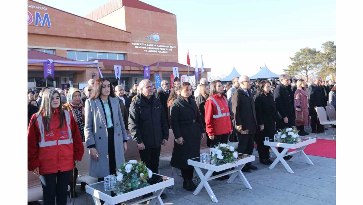 Başkan Ceritoğlu Sengel, Van'da AKOM açılışına katıldı