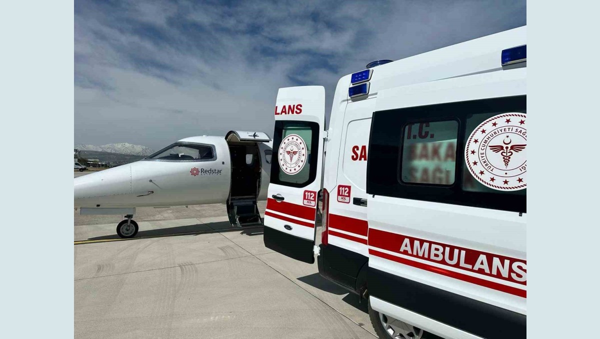 Beyin kanaması geçiren hasta ambulans uçakla Ankara'ya sevk edildi