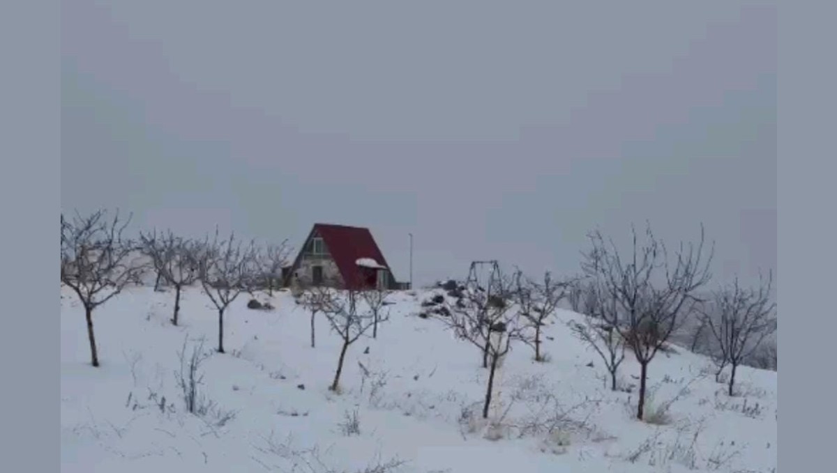 Bin 600 rakımdaki bu evi gören bir daha bakıyor