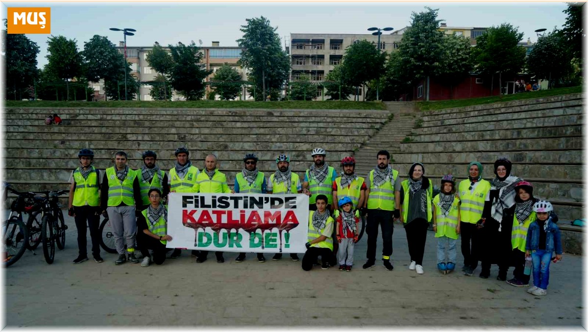 Bisikletçilerden Filistin'e destek turu