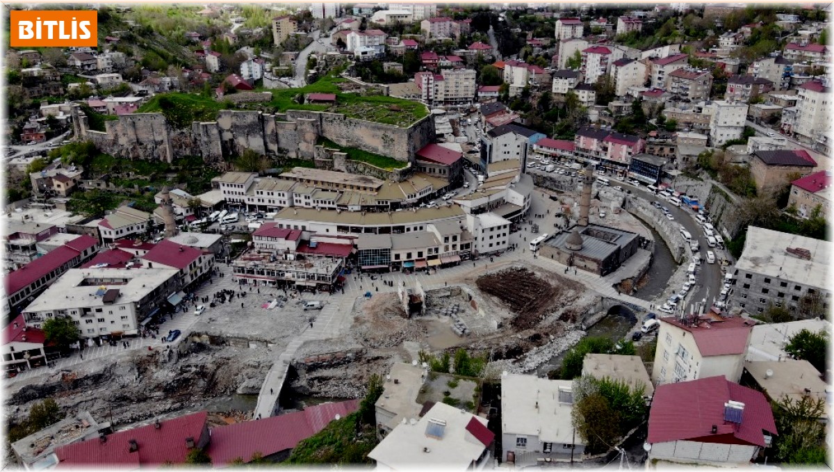 Bitlis'in tarihi yapıları tek tek gün yüzüne çıkarılıyor