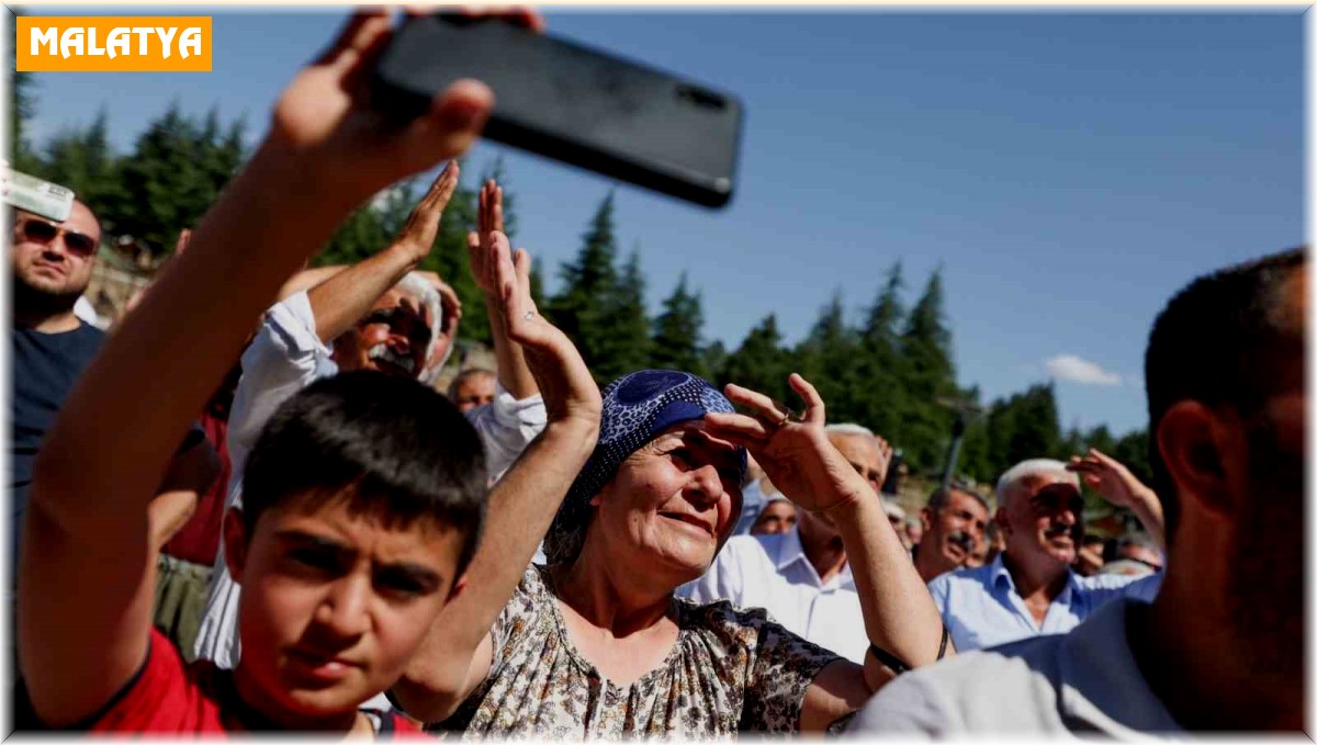 CHP Genel Başkanı Özel, Doğanşehir ilçesini ziyaret etti