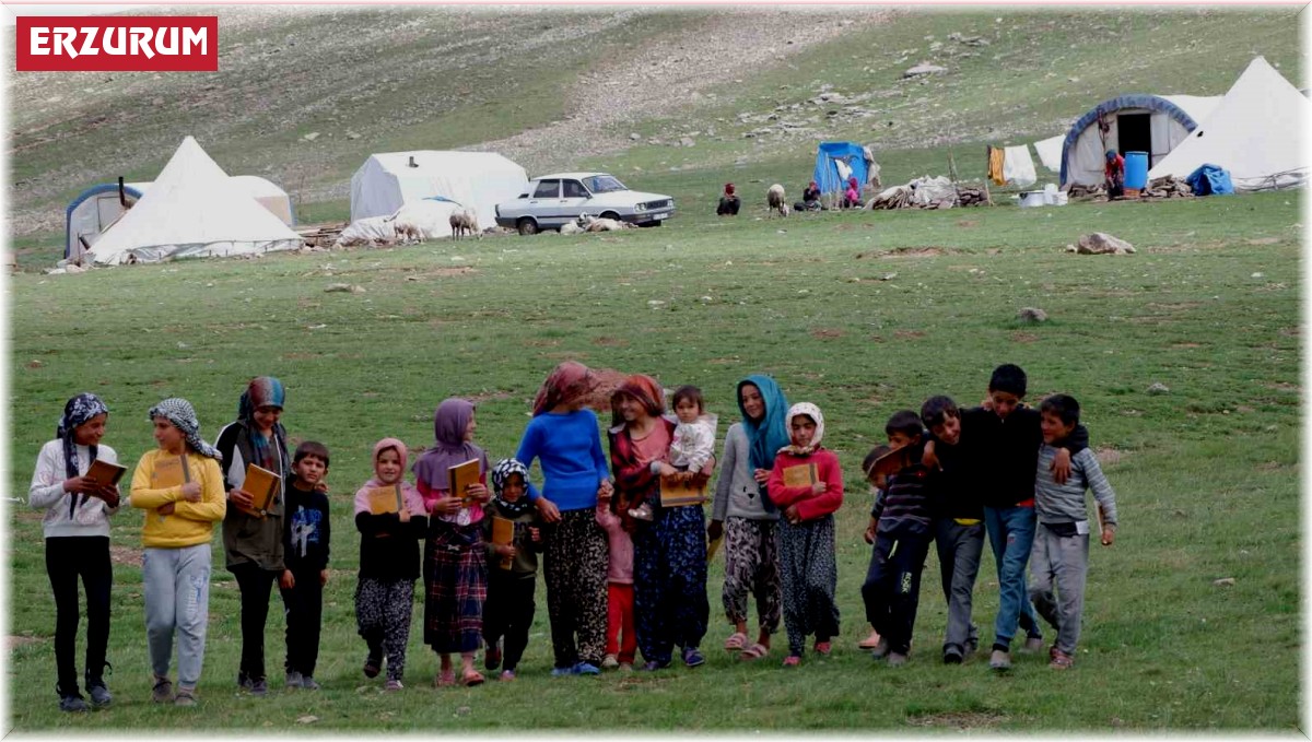 Devlet onları unutmadı: Göçer çadırında Kur'an kursu