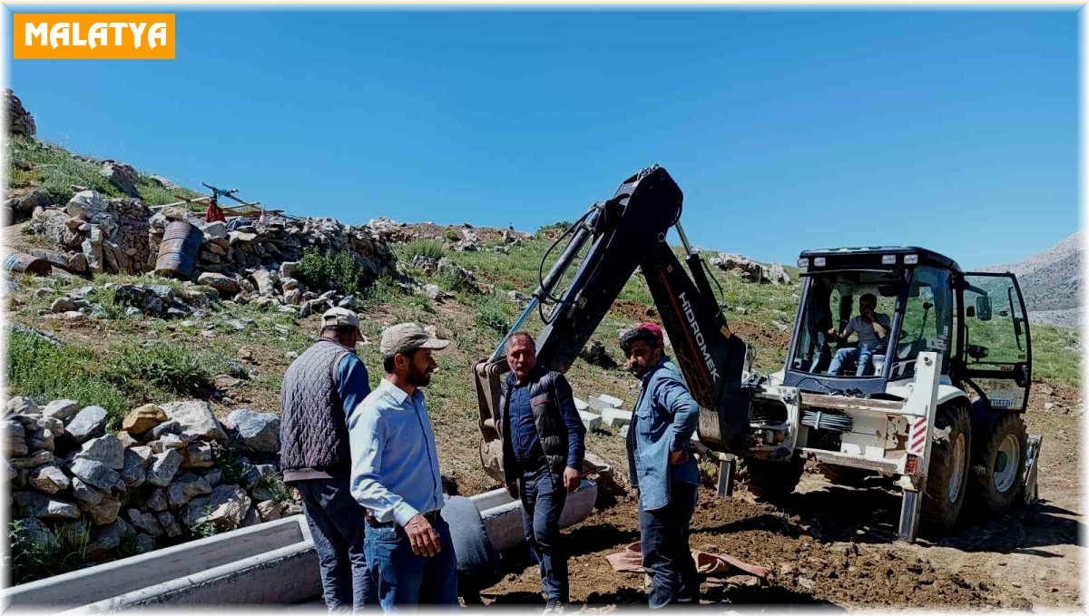 Doğanşehir'de yayladaki hayvanlar unutulmadı