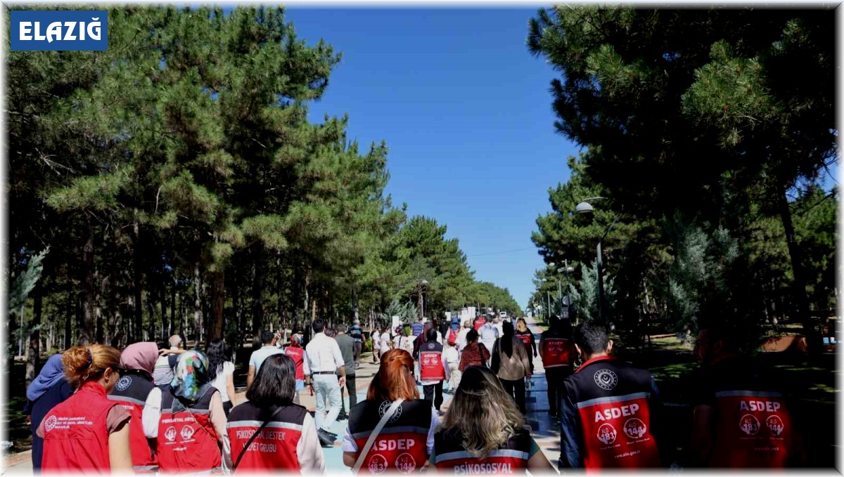 Elazığ'da 'Çocuklara verilecek en güzel hediye ailedir' etkinliği