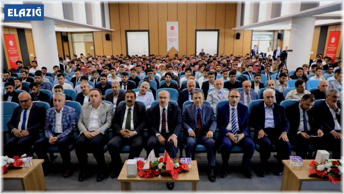 Elazığ'da din görevlilerinin meslek eğitimi başladı