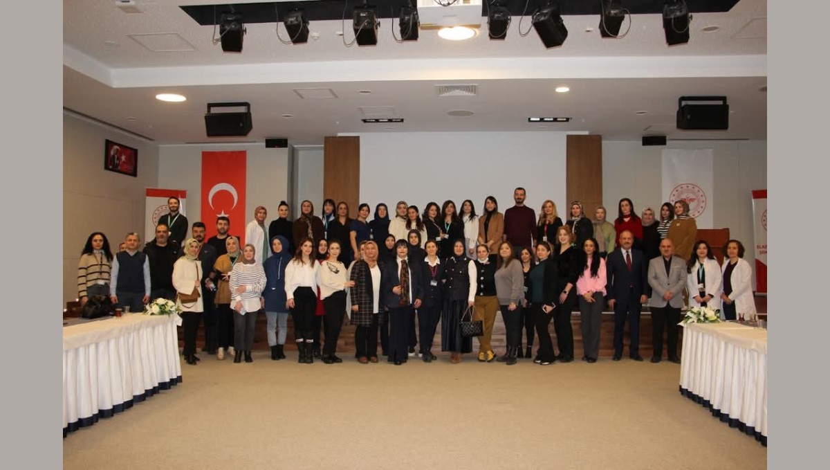 Elazığ'da sağlıkta kalite standartları konulu eğitim