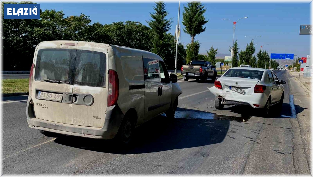 Elazığ'da trafik kazası: 1 yaralı