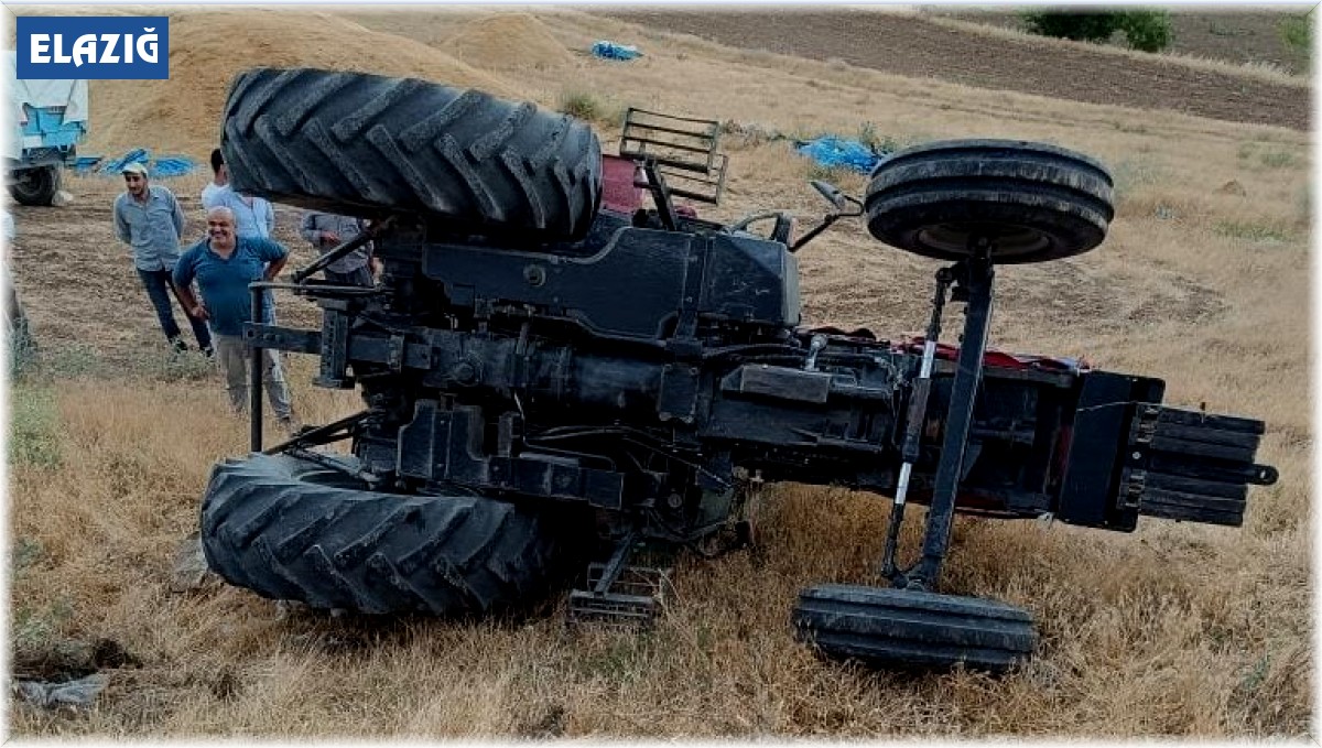 Elazığ'da traktör devrildi, sürücü yara almadan kurtuldu