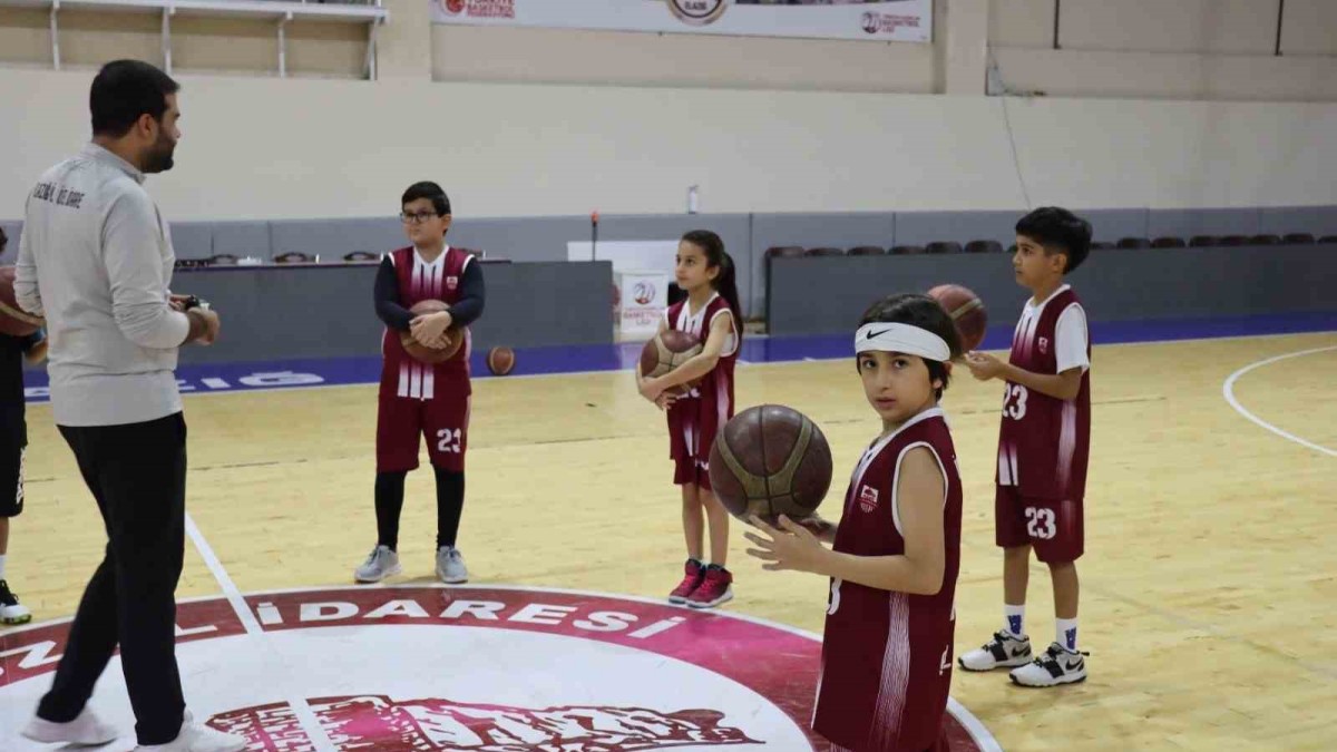 Elazığ'ın sporcu fabrikası kulübü