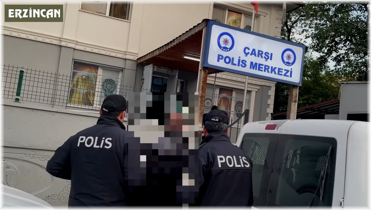 Emniyet Müdürlüğü önünde hız sınırlarını aşan motosikletli cezadan kaçamadı