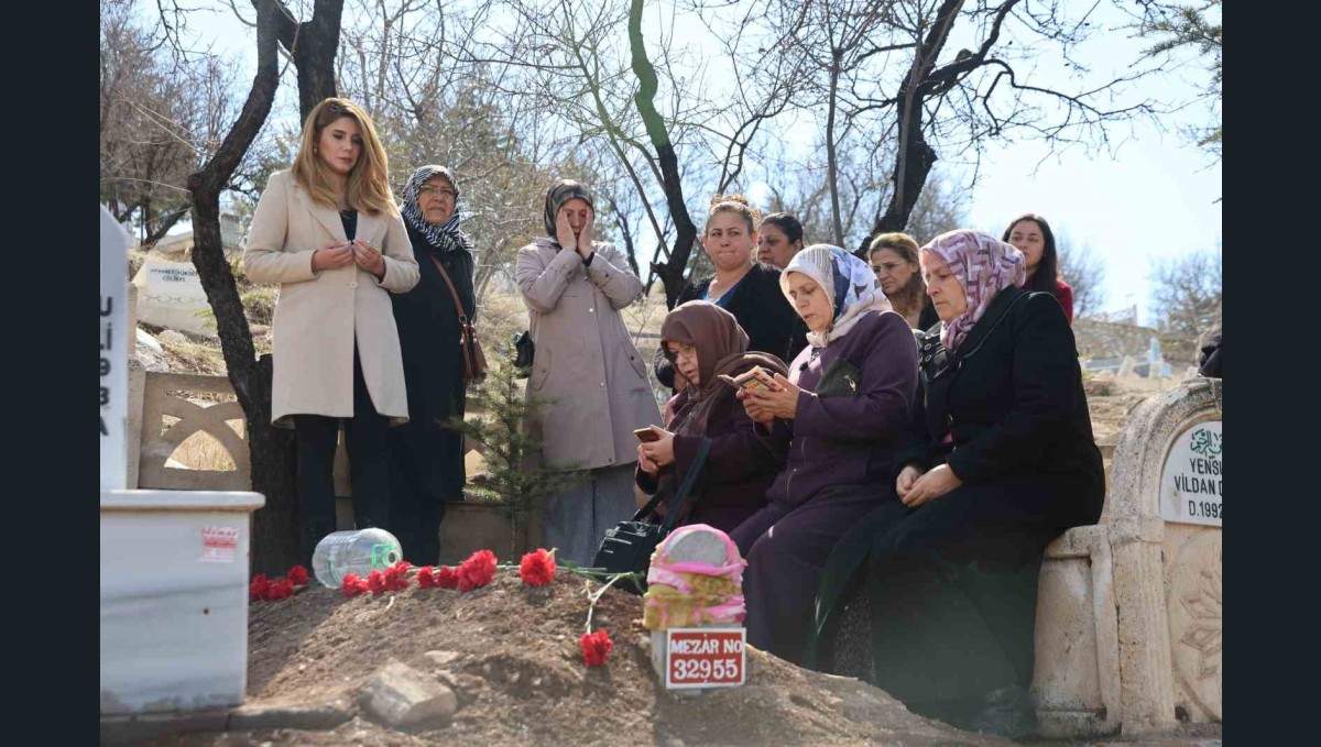 Erkek arkadaşı tarafından başından vurularak öldürülmüştü: 8 Mart Dünya Kadınlar Gününde anıldı