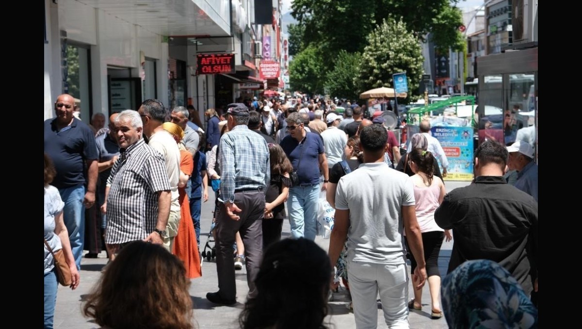 Erzincan'da 2024 yılında ortalama ilk evlenme yaşı erkeklerde 28,7 kadınlarda 26,5 oldu