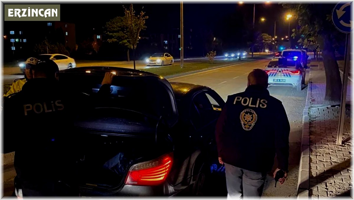 Erzincan'da 5 sürücüye alkollü araç kullanmaktan, 5 sürücüye de trafik güvenliğini tehlikeye sokmaktan adli işlem yapıldı