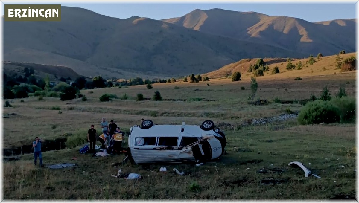 Erzincan'da trafik kazası: 1 ölü, 6 yaralı