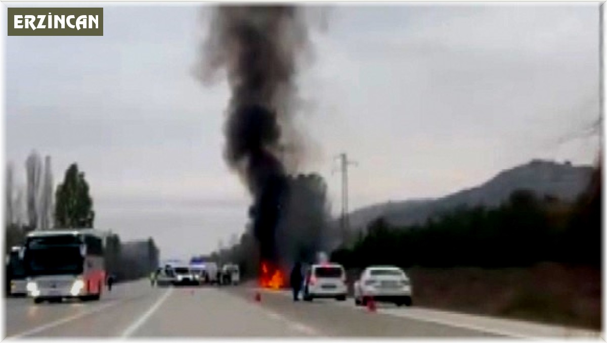 Erzincan'da trafik kazası: 5 ölü