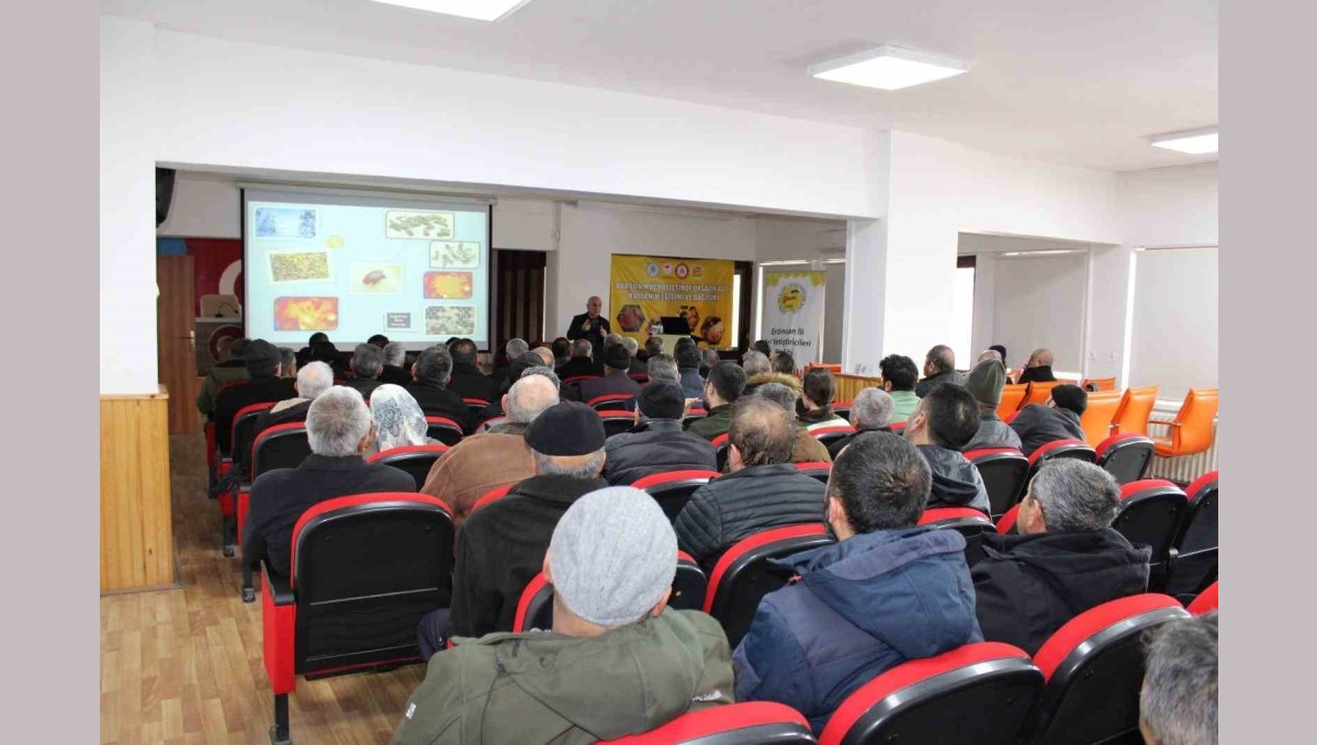 Erzincan'da varroa ile mücadele eğitimleri başladı