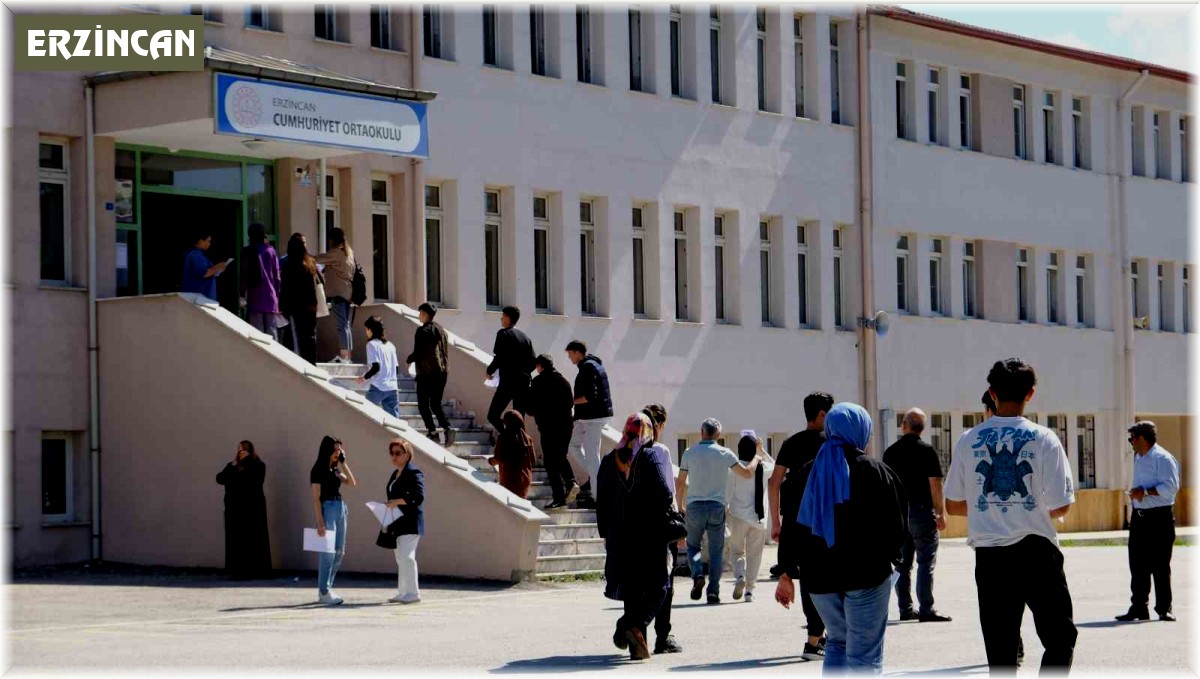 Erzincan'da YKS heyecanı başladı