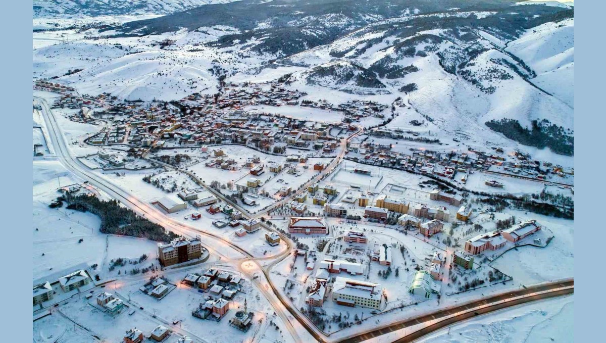 Erzincan'ın köylerinde kış mesaisi