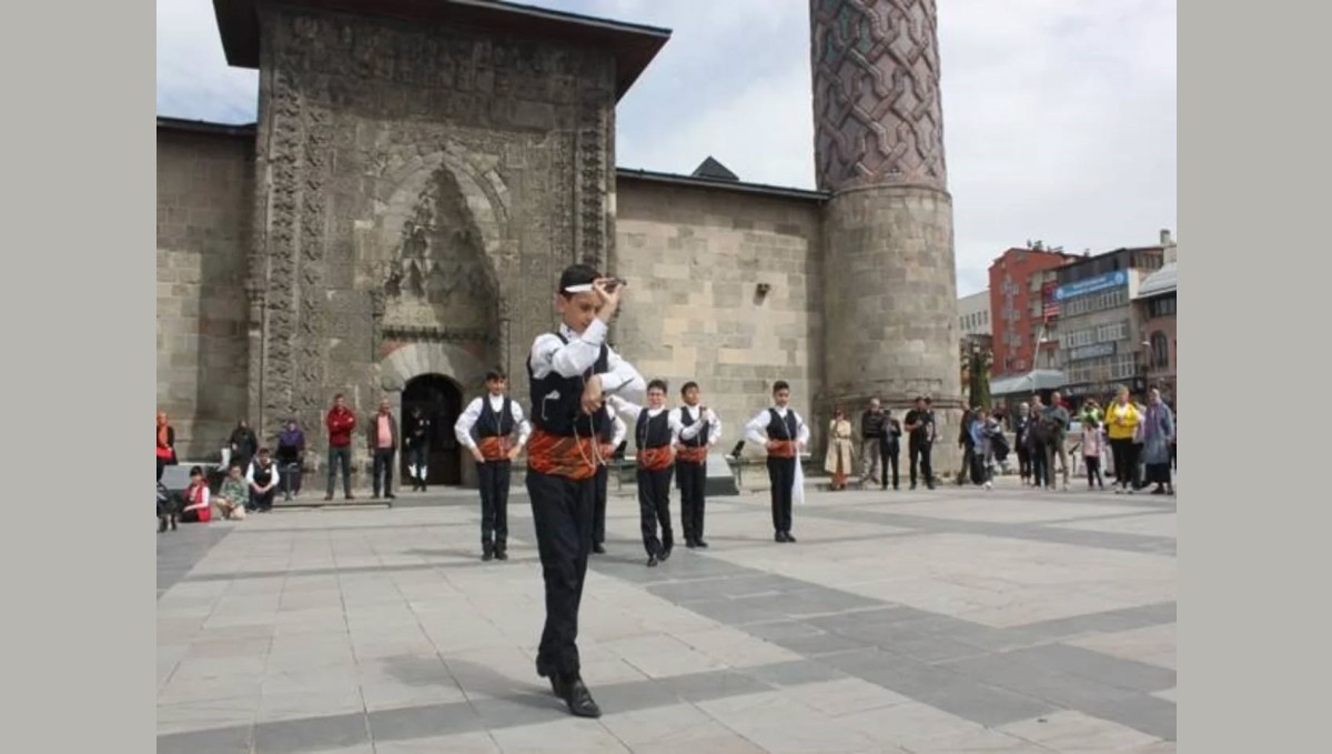 Erzurum'da 500 etkinlik ile yaklaşık 1 milyon ziyaretçi