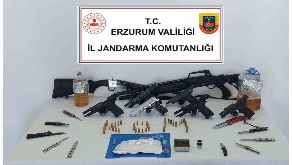 Erzurum'da jandarmadan uyuşturucu tacirlerine operasyon