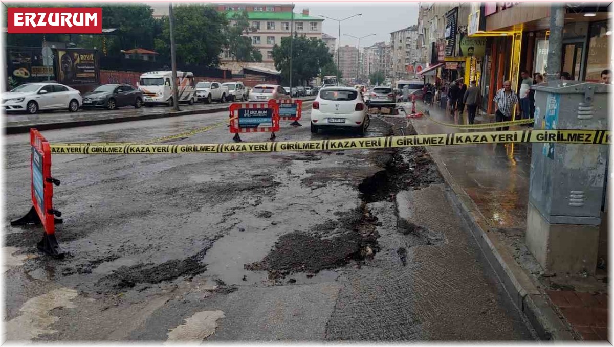 Erzurum'da sağanak yağış sele dönüştü