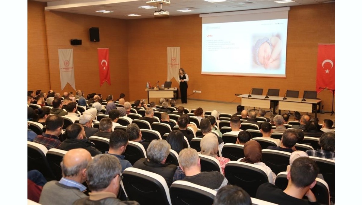 Erzurum'da "Stresle Mücadele ve Sağlık" konferansı