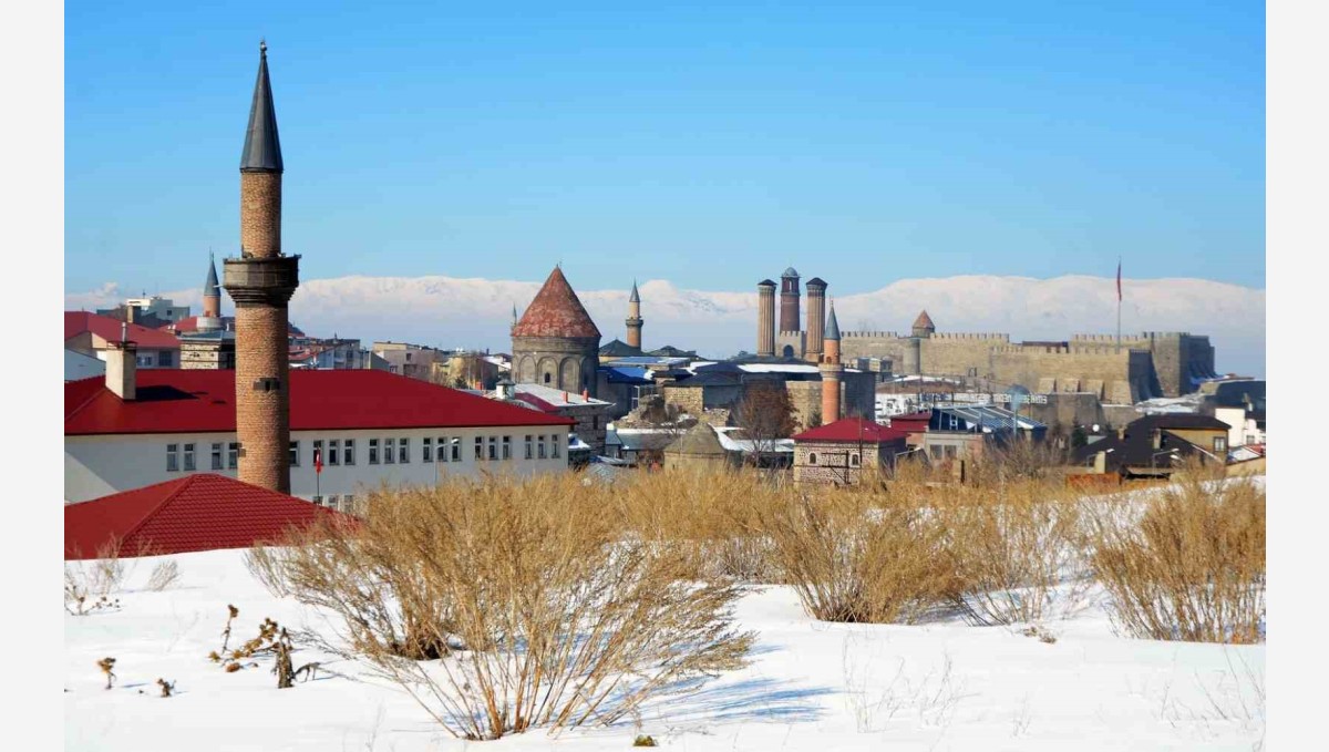 Erzurum'da termometreler -26'yı gösterdi