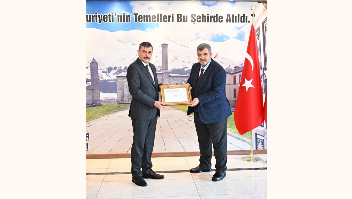 Erzurum Valiliği'ne çevre yönetim sistemi belgesi