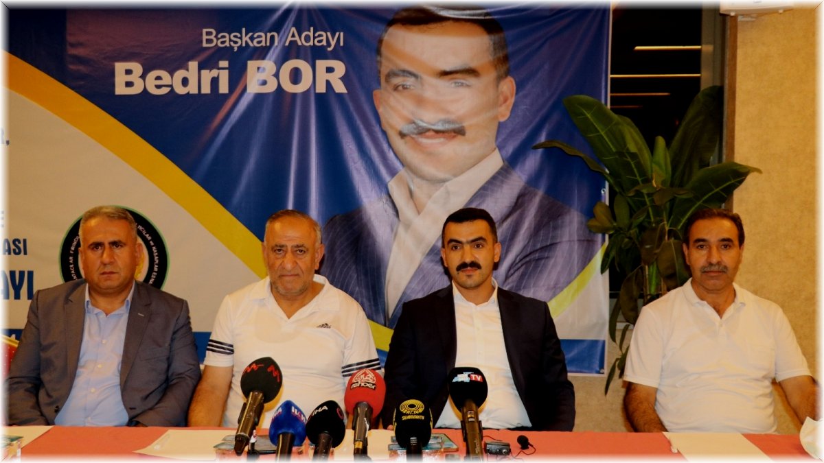 Esnaf Bedri Bor, oda başkanlığına aday olduğunu açıkladı