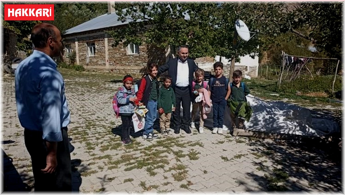 Hakkari Müftüsü Okuş köyleri ziyaret etti