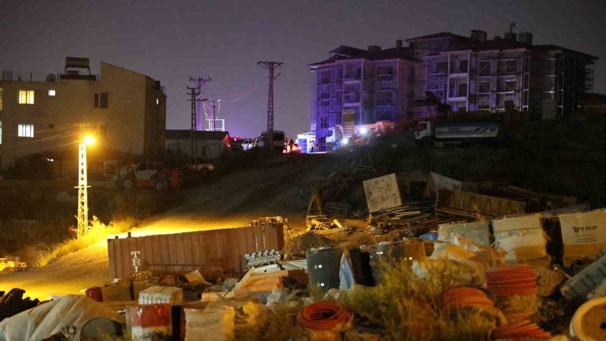 Hatay'da Şantiyede çıkan bıçaklı kavgada 2 kişi öldü, 1 kişi ağır yaralı