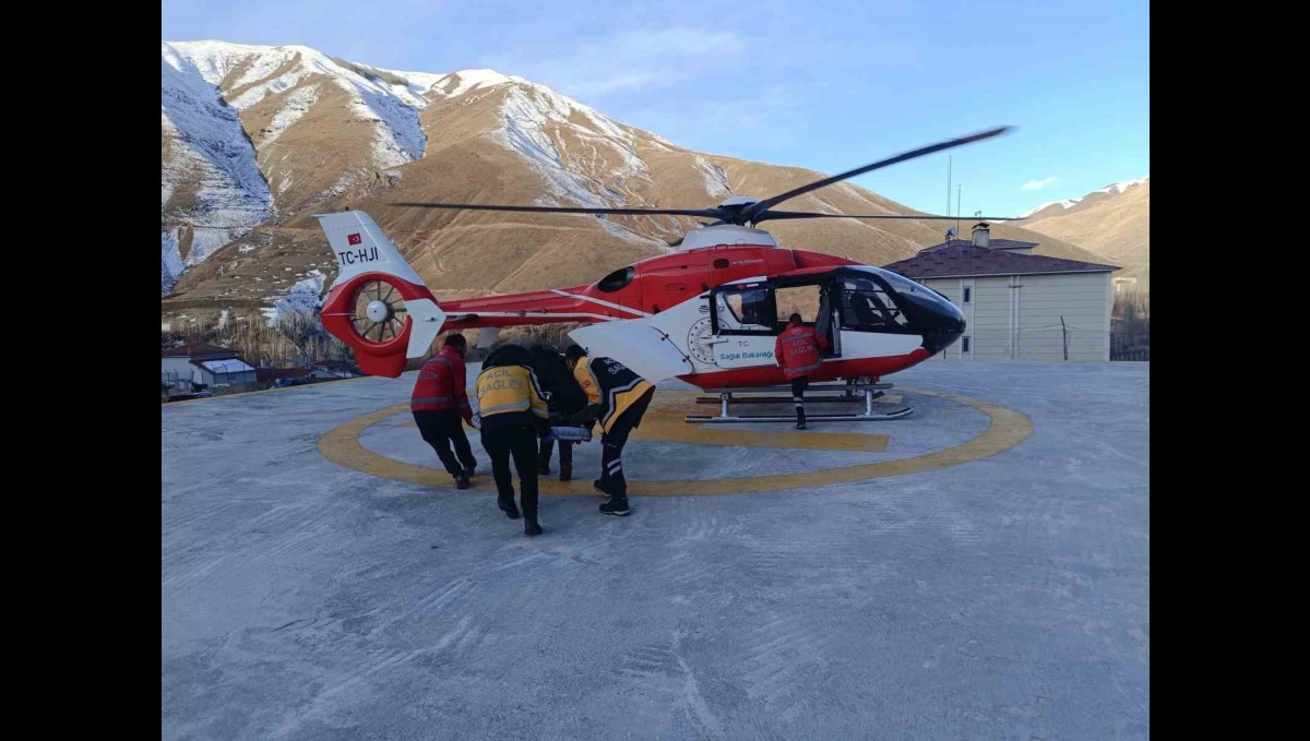 Helikopter ambulans 60 yaşındaki hasta için havalandı