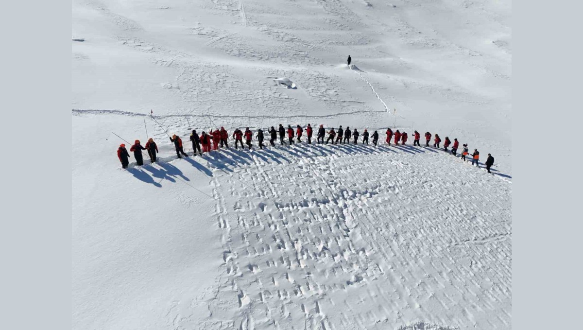 Hesarek Kayak Merkezi'nde arama kurtarma tatbikatı