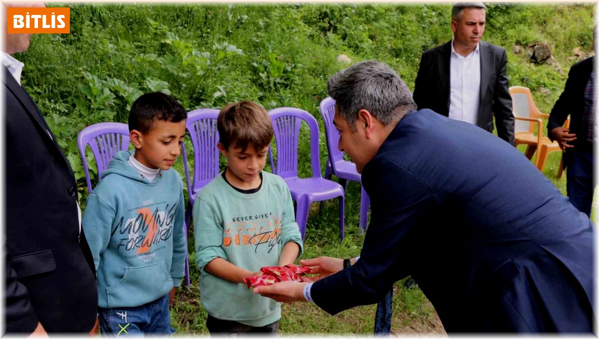 Hizan'da taziye evi ve Kur'an kursu açıldı