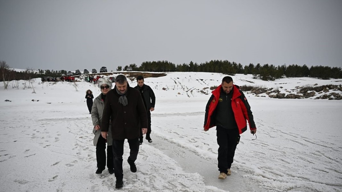 Kar üzerinde off-road yapan ekipler nefes kesti