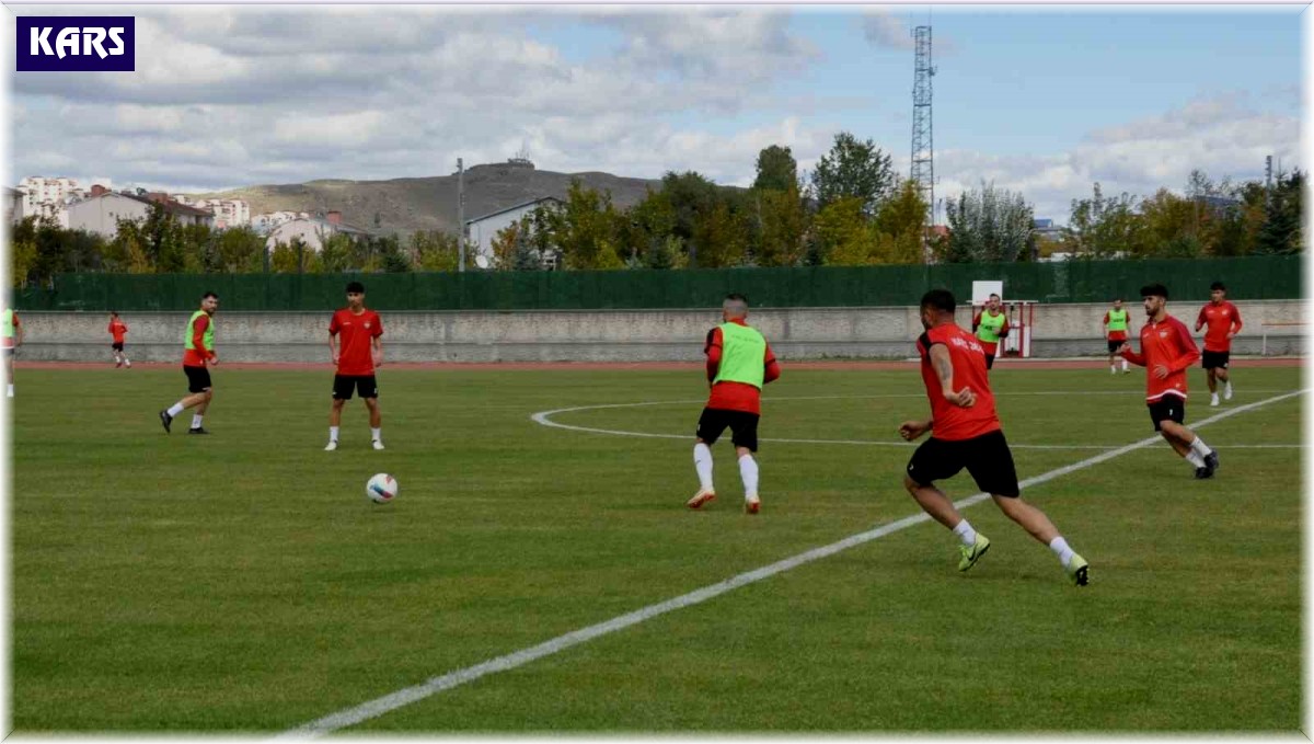 Kars 36 Spor Tortum Spor hazırlıklarını sürdürüyor