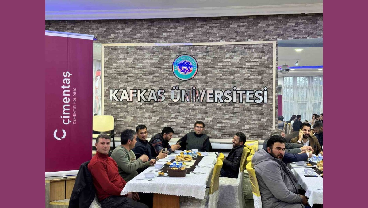 Kars'taki Çalıştaya sanayi kuruluşu Çimentaş Kars Çimento Fabrikası'ndan katkı