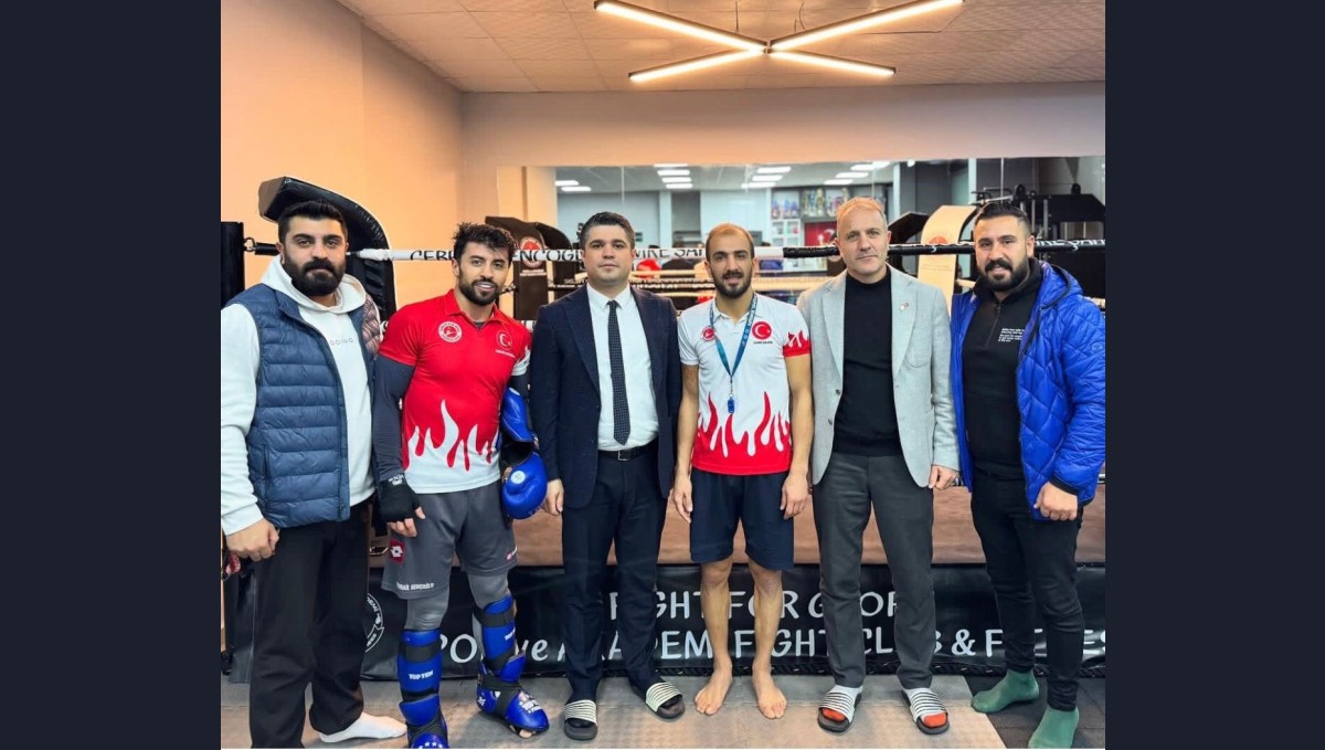 Kick Boks kervanı Antalya yollarında